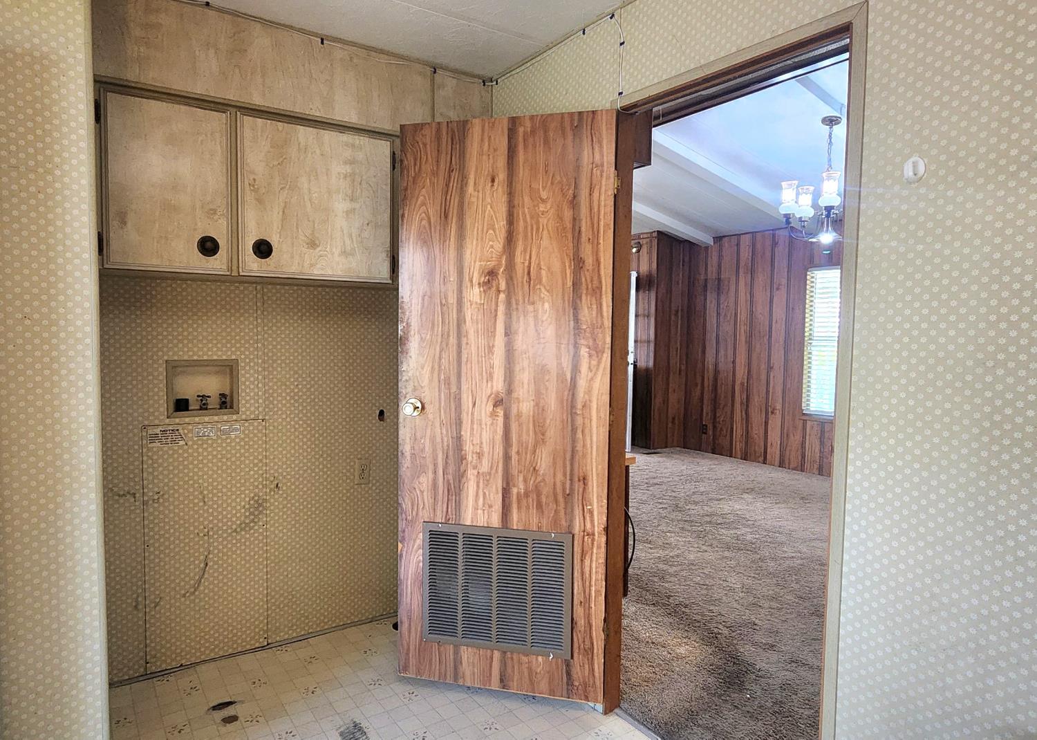 1300 West Olson Avenue, Unit 155 Reedley, CA 93654 - Photo 17 of 44