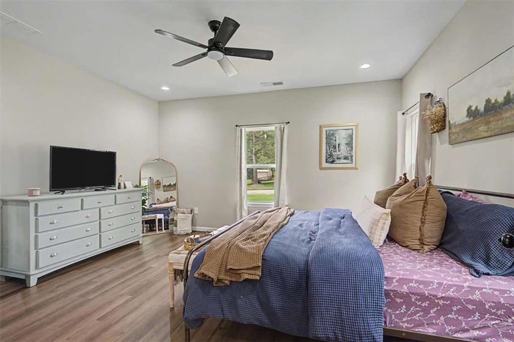 91 Holly Road Bowdon, GA 30108 - Photo 5 of 49