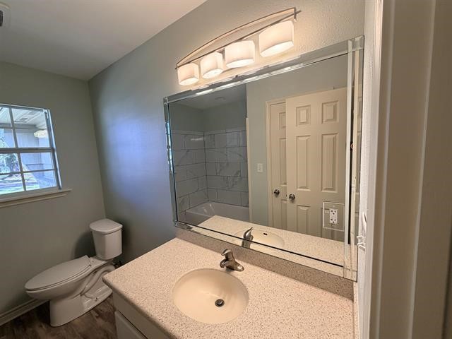 2649 Azalea Avenue Groves, TX 77619 - Photo 17 of 33