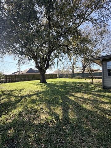 2649 Azalea Avenue Groves, TX 77619 - Photo 31 of 33