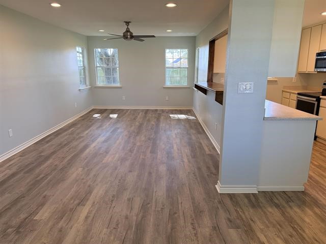 2649 Azalea Avenue Groves, TX 77619 - Photo 8 of 33