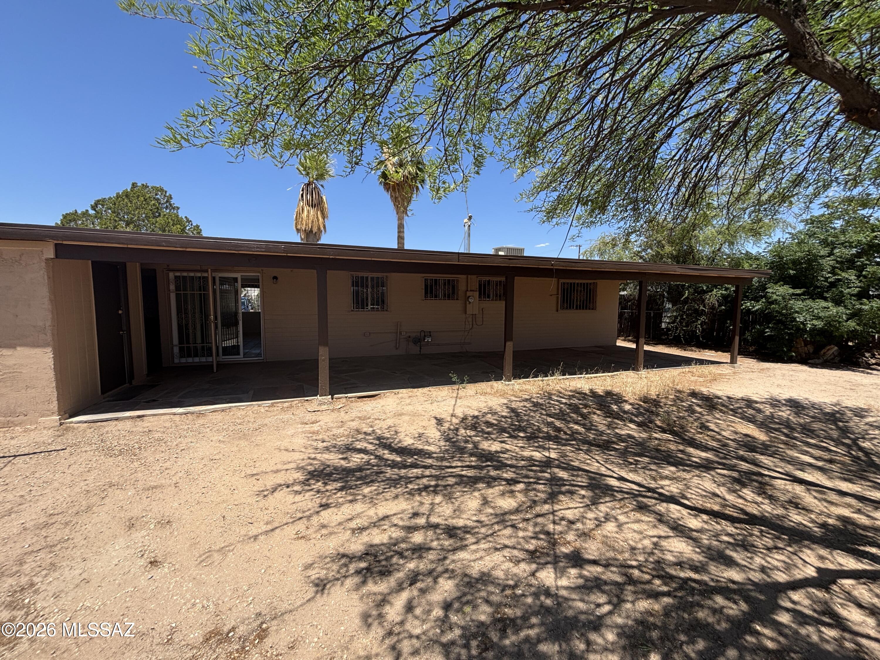 1417 West Mohave Road Tucson, AZ 85705 - Photo 17 of 17 Back porch