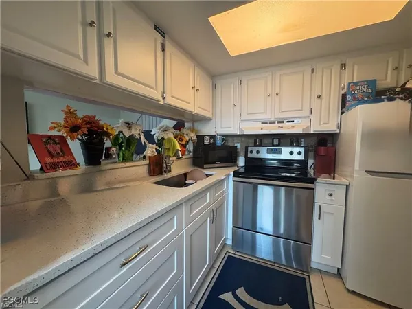 $1,475 | 3375 New South Province Boulevard, Unit 3, Fort Myers, FL 33907