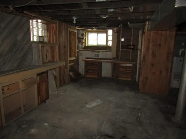 $84,900 | 761 Highway 18, Burgettstown, PA 15021