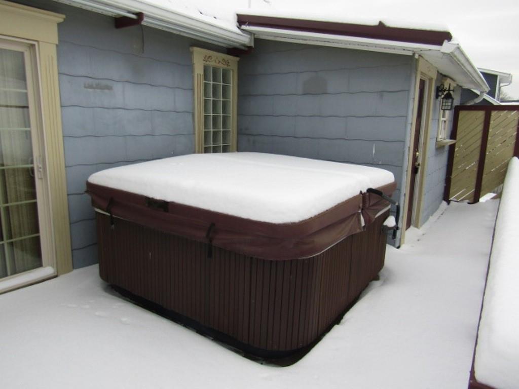 761 Highway 18 Burgettstown, PA 15021 - Photo 9 of 27 a balcony with wooden fence