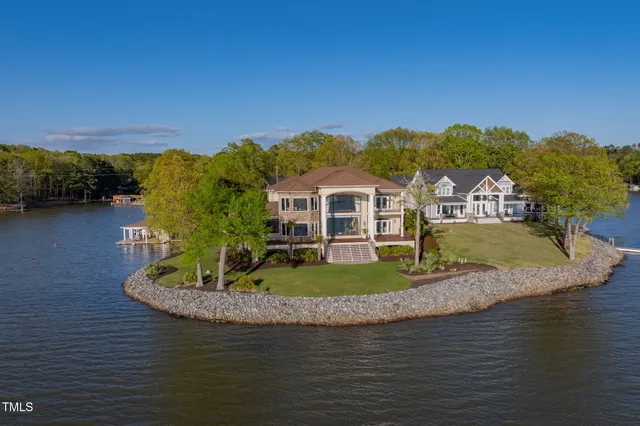 a view of a ocean view