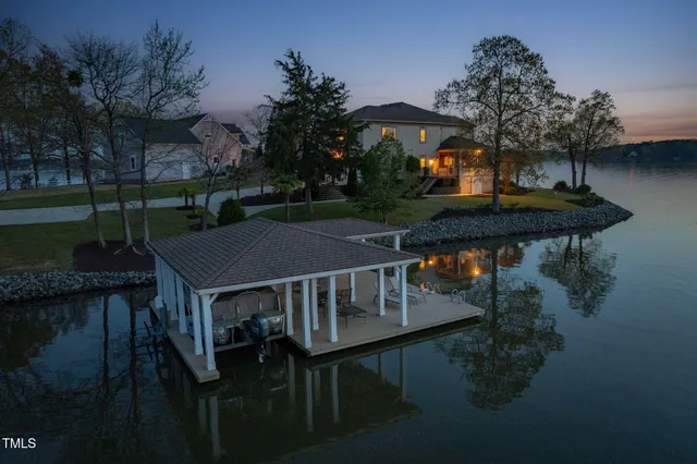 a picture of floor plan