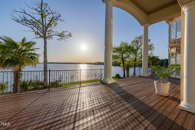 $2,499,000 | 250 Riverside Drive, Henrico, NC 27842