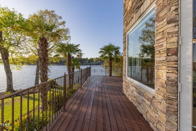 $2,499,000 | 250 Riverside Drive, Henrico, NC 27842