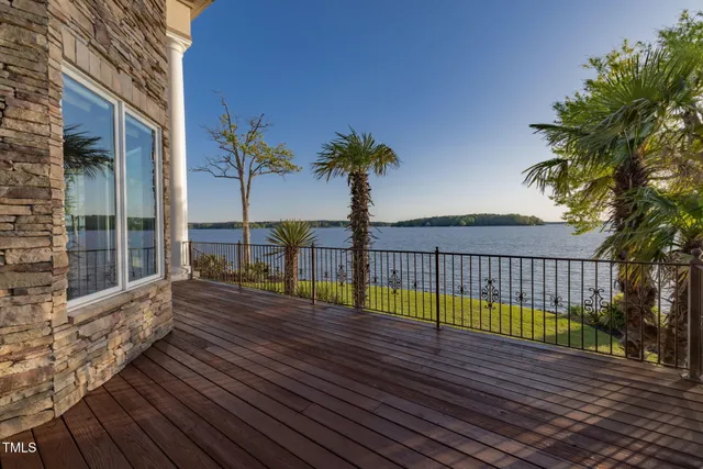 $2,499,000 | 250 Riverside Drive, Henrico, NC 27842