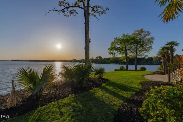 $2,499,000 | 250 Riverside Drive, Henrico, NC 27842