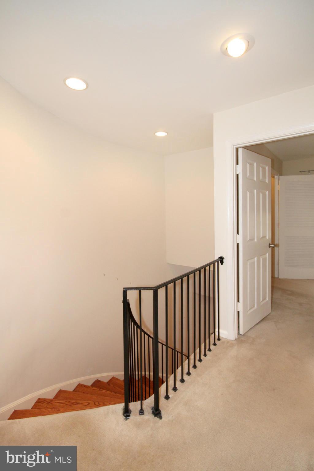 5939 Minutemen Road, Unit 255 Springfield, VA 22152 - Photo 22 of 29 Interior (General)