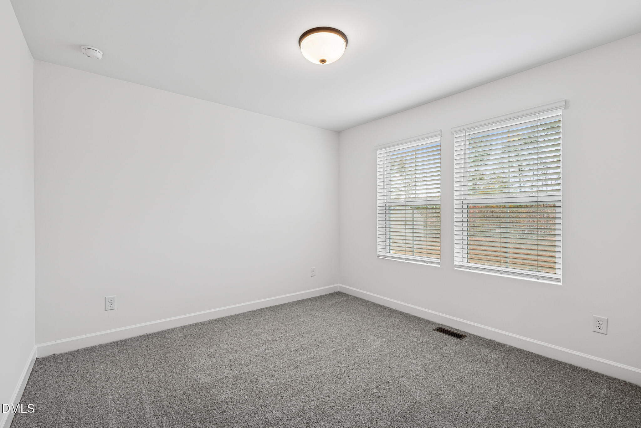 1316 Kubek Way Raleigh, NC 27616 - Photo 28 of 31 10.30.25