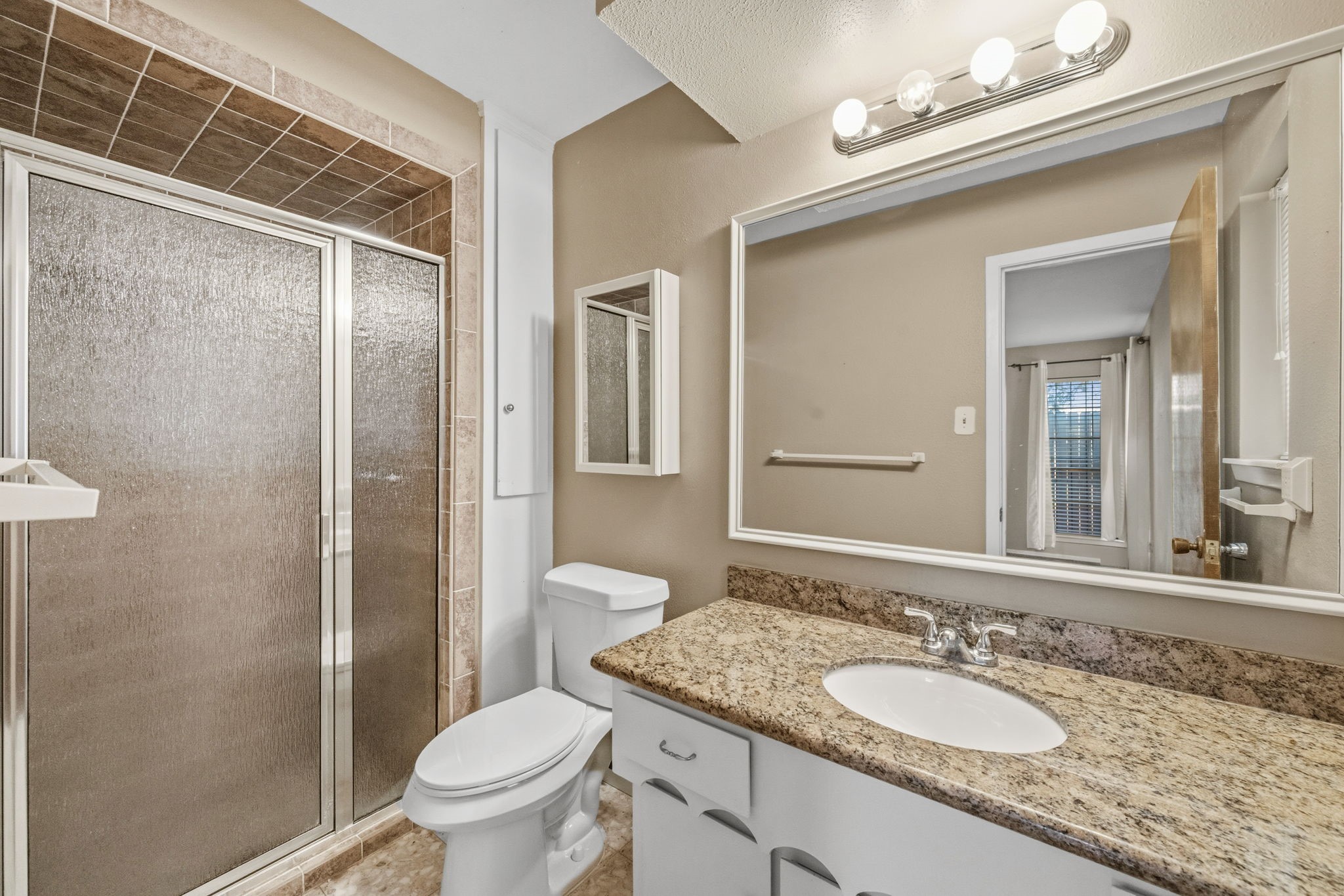 8834 Sandstone Road Houston, TX 77036 - Photo 18 of 31
