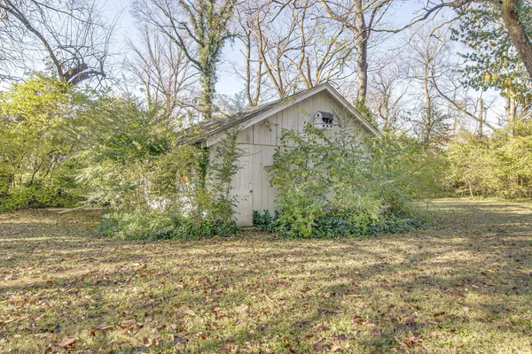 $2,495 | 1930 Castleman Drive, Nashville, TN 37215