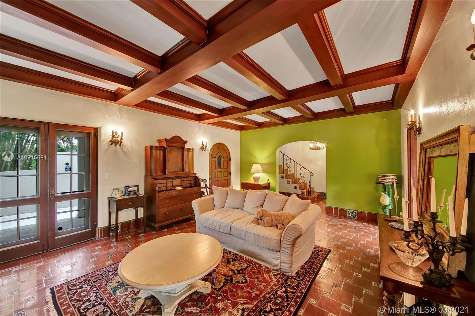 5455 Alton Road Miami Beach, FL 33140 - Photo 11 of 34
