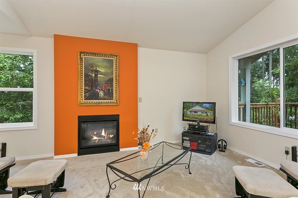110 224th Street Southeast Bothell, WA 98021 - Photo 8 of 20