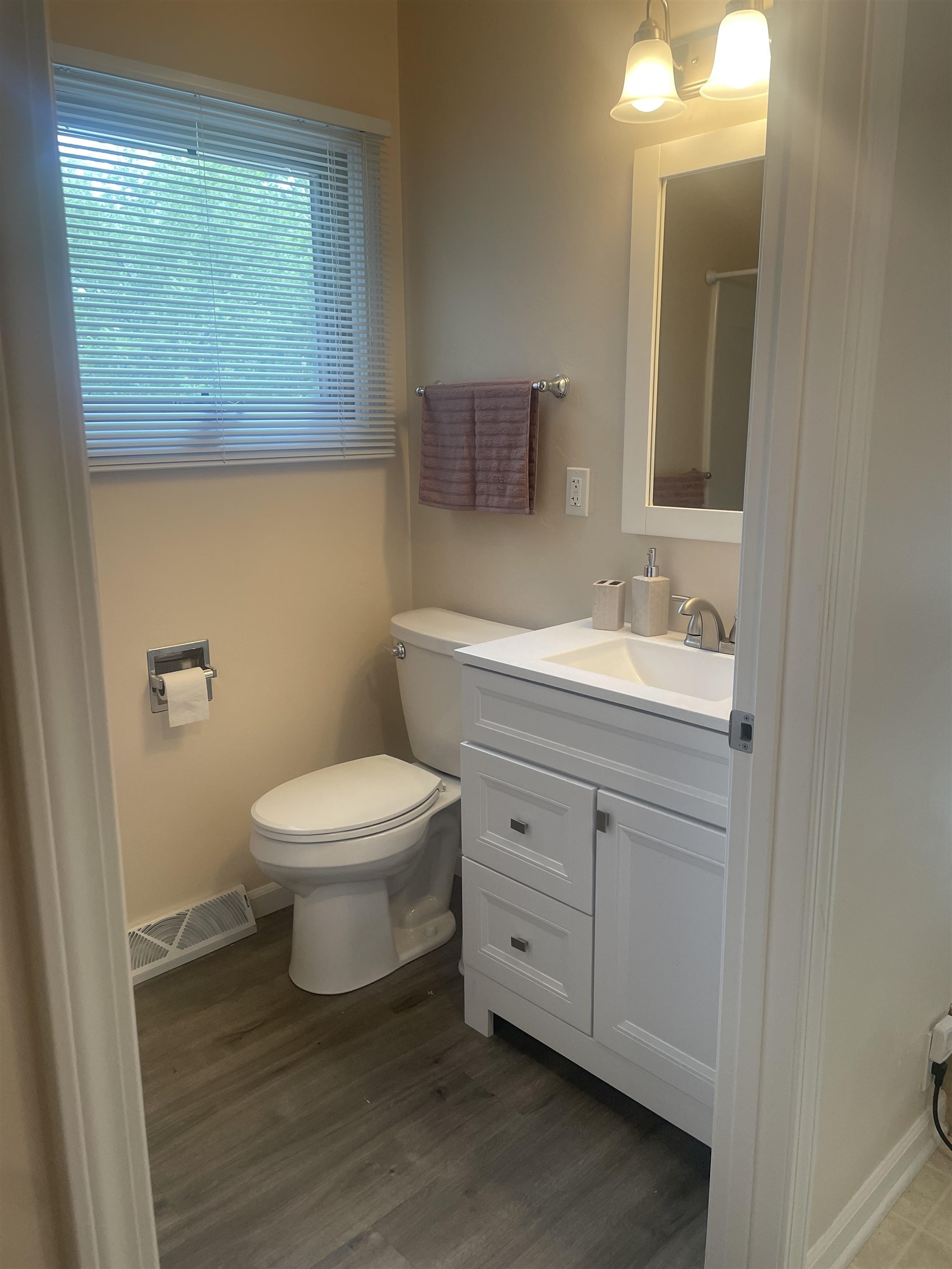 723 Ruggles Street Fond du Lac, WI 54935 - Photo 11 of 41