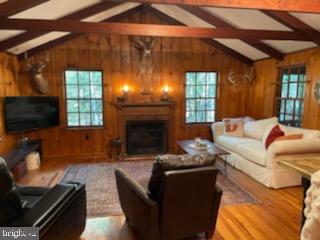 561 Corls Road, Unit 561 Fayetteville, PA 17222 - Photo 8 of 12 Living room