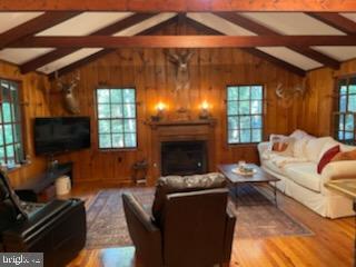 561 Corls Road, Unit 561 Fayetteville, PA 17222 - Photo 9 of 12 Living room