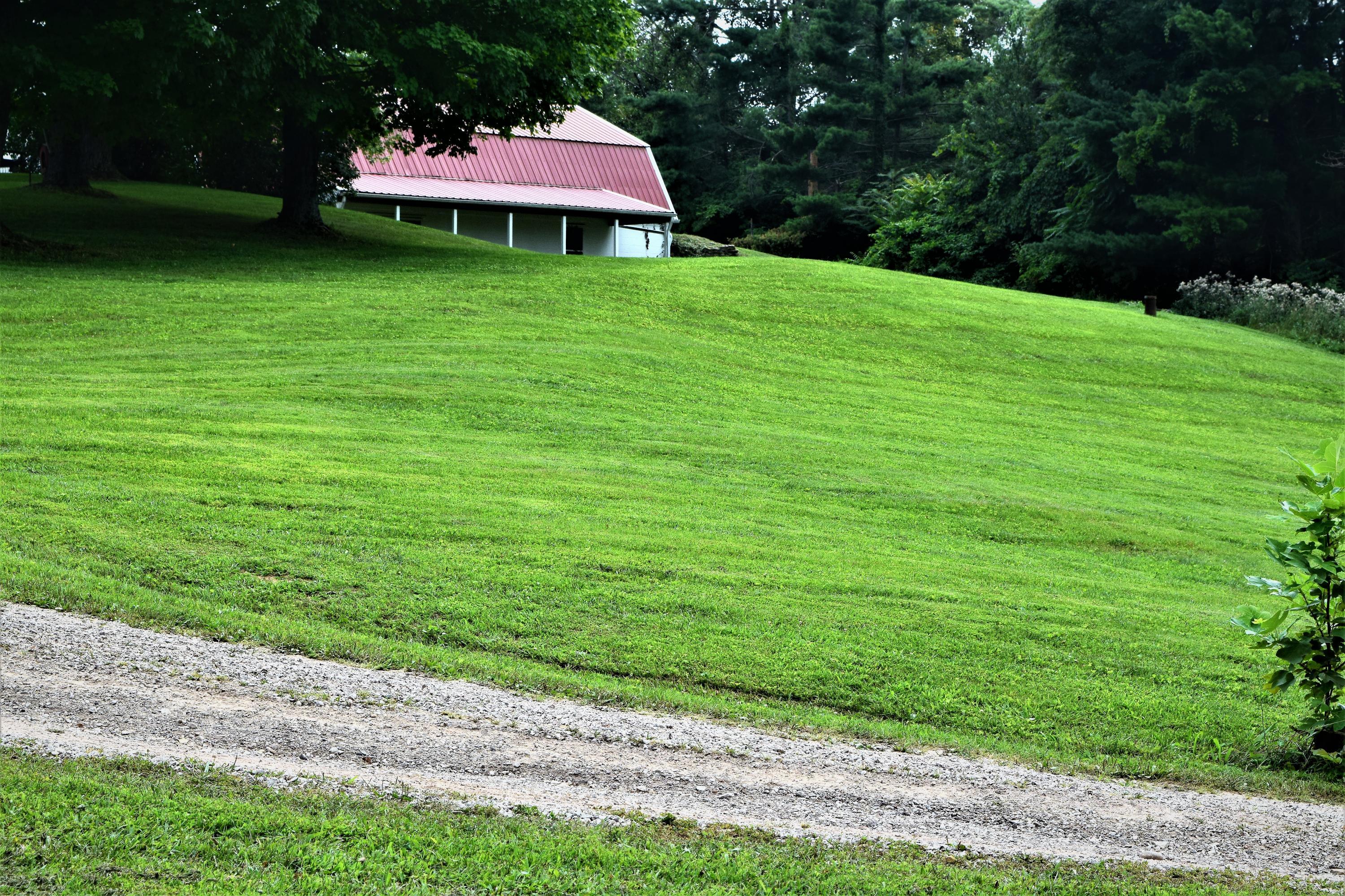17201 Thompson Ridge Road Laurelville, OH 43135 - Photo 6 of 41