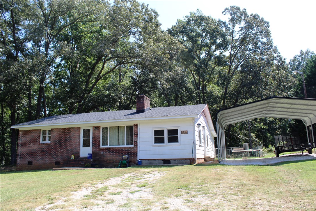 527 Singing Pines Road Seneca, SC 29678 - Photo 1 of 16 Gallery Image 1
