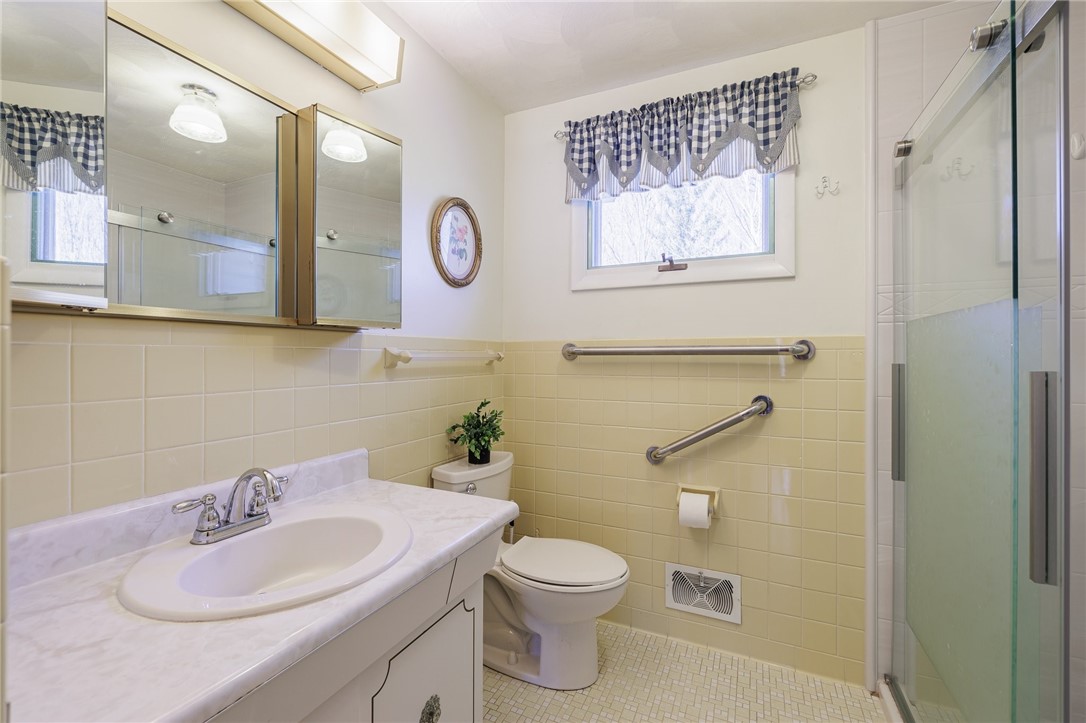 918 Copper Kettle Road Webster, NY 14580 - Photo 19 of 30 Full bath