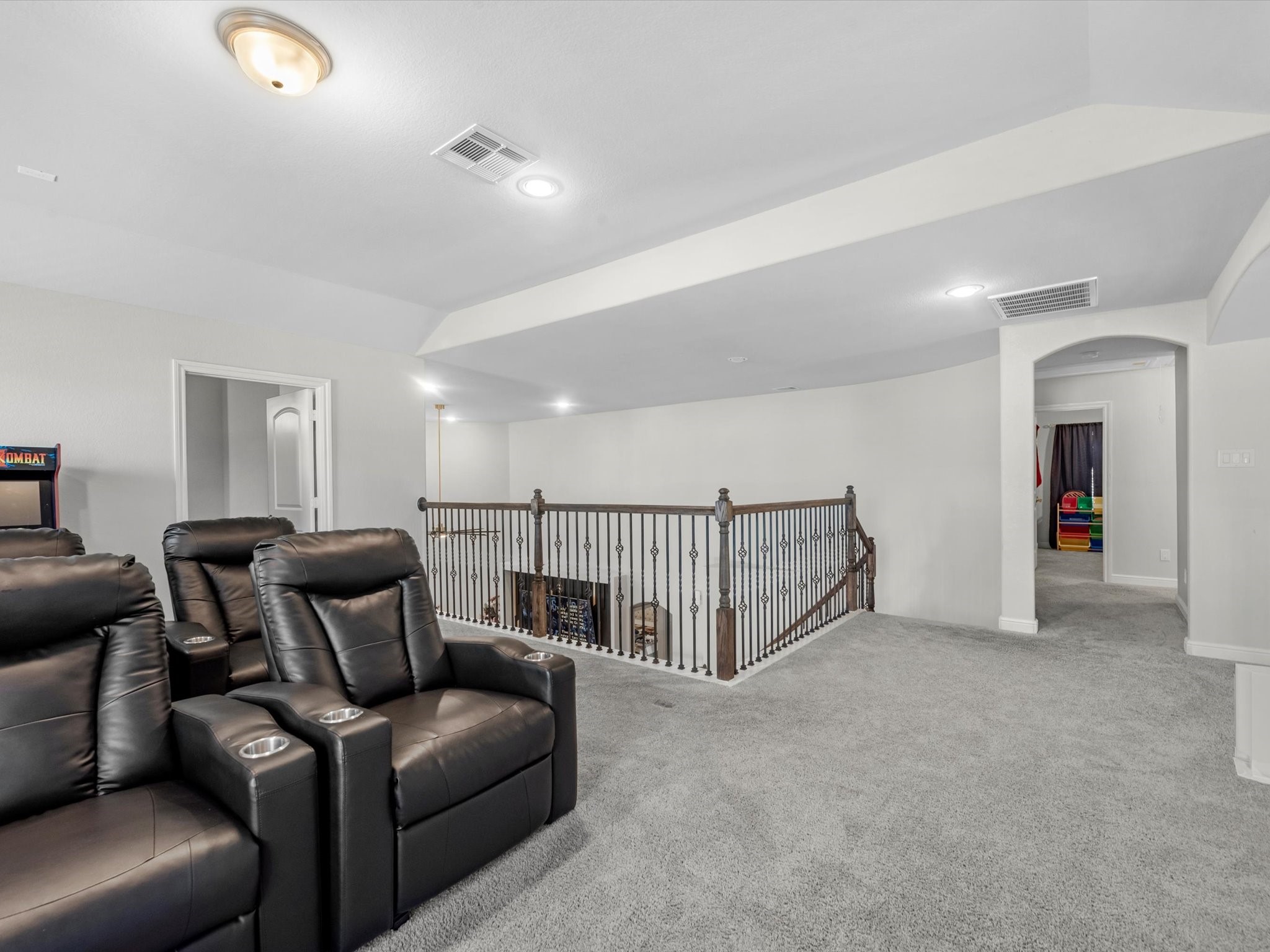 2822 Knotty Frst Drive Spring, TX 77373 - Photo 21 of 29 a living room with furniture and a ceiling fan