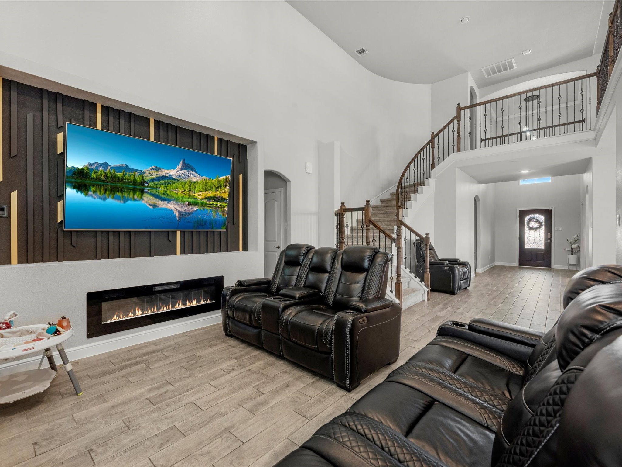 2822 Knotty Frst Drive Spring, TX 77373 - Photo 9 of 29 a living room with furniture and a flat screen tv