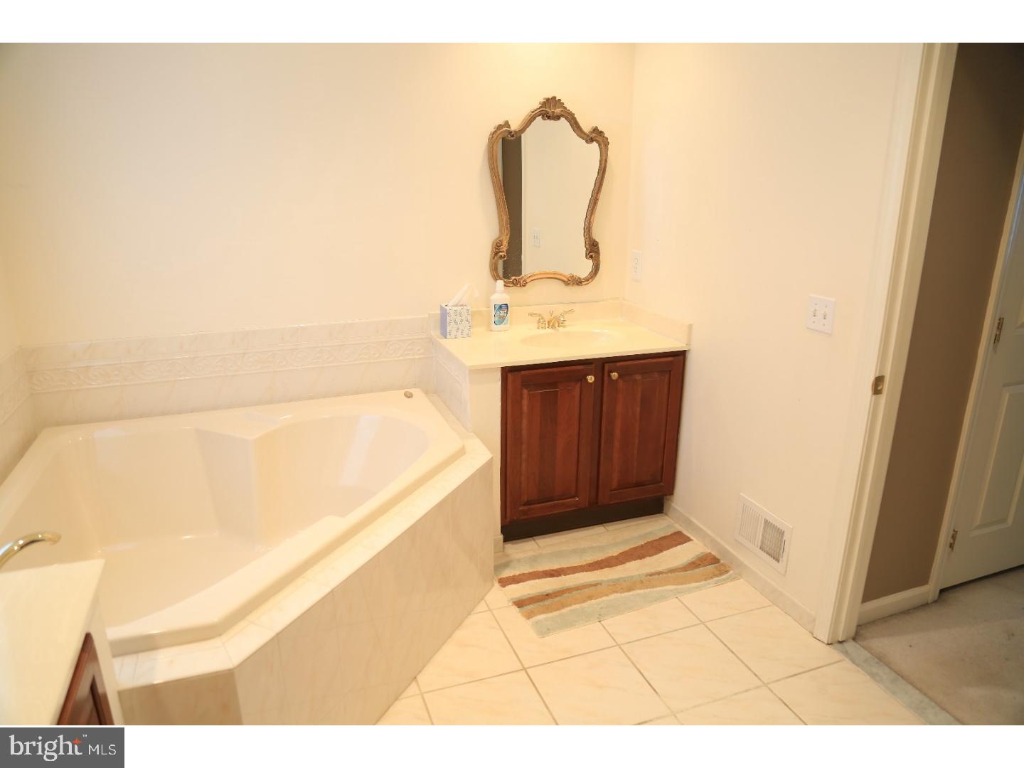 327 Watkins Road Pennington, NJ 08534 - Photo 18 of 25