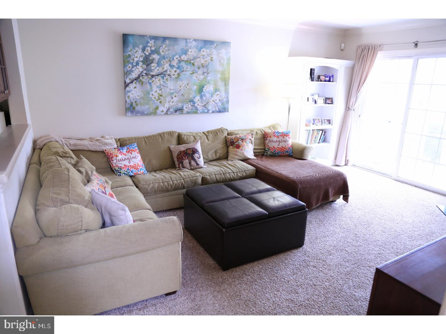 327 Watkins Road Pennington, NJ 08534 - Photo 8 of 25