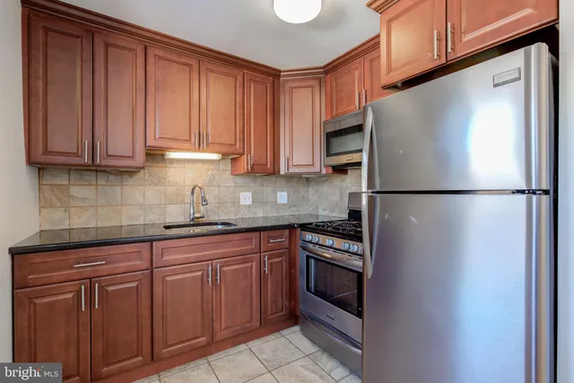 $1,400 | 5448 Hermit Terrace, Philadelphia, PA 19128