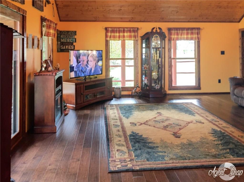 20 Cardinal Road Fillmore, IN 46128 - Photo 8 of 48 Gallery Image 8