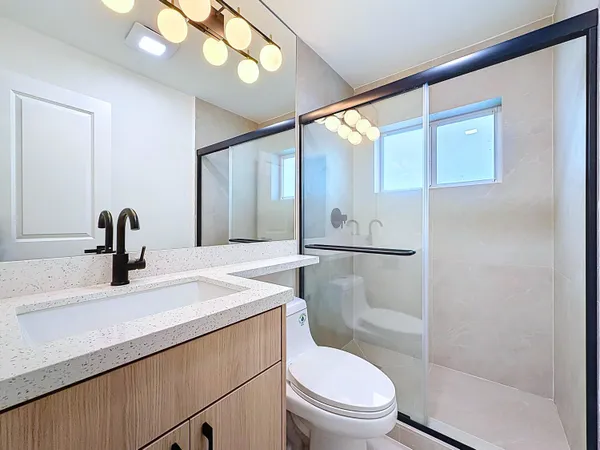 $3,500 | 224 Northeast 23rd Avenue, Unit 3, Pompano Beach, FL 33062