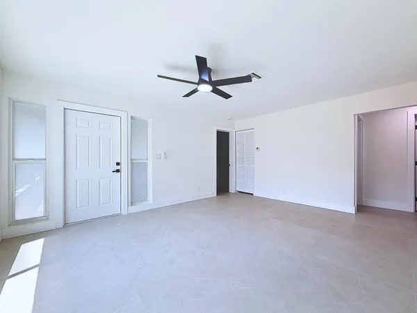 $3,500 | 224 Northeast 23rd Avenue, Unit 3, Pompano Beach, FL 33062