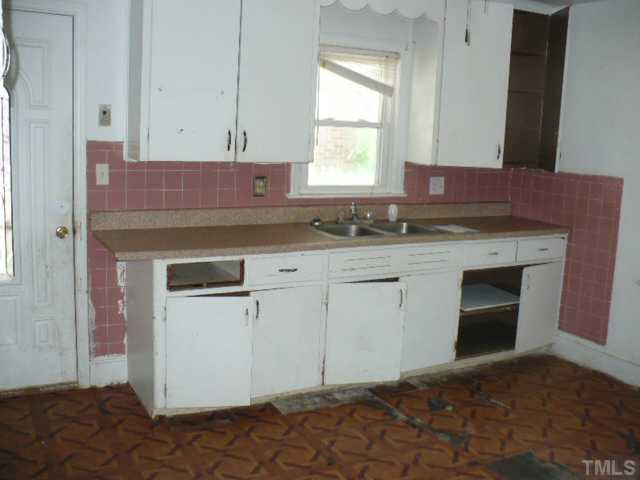 909 South State Street Raleigh, NC 27601 - Photo 4 of 20 Photo 4