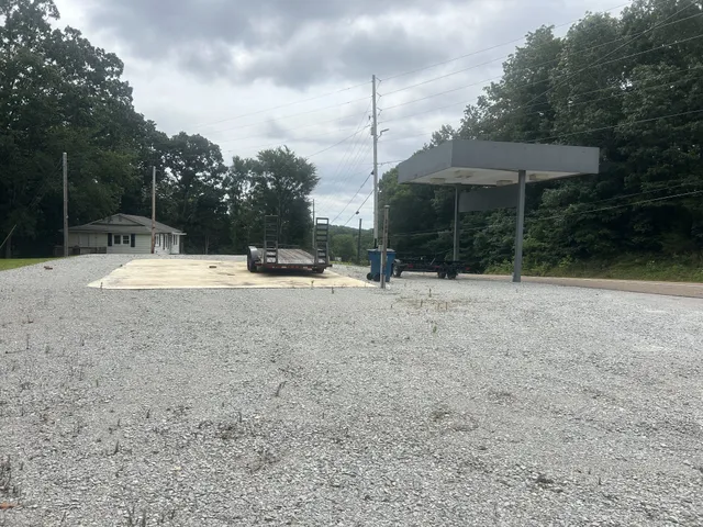 a view of a backyard with a sink