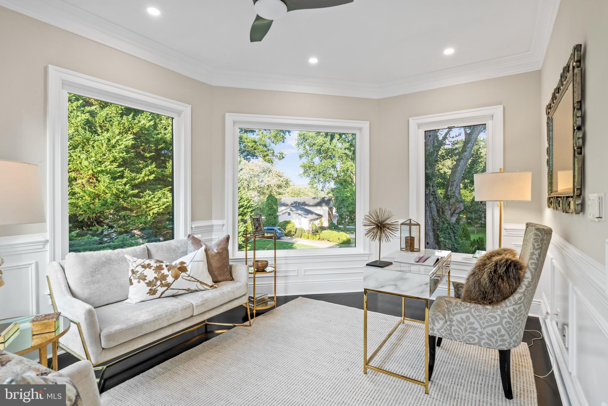 1645 Kirby Road McLean, VA 22101 - Photo 37 of 102 Sunroom with wall of windows