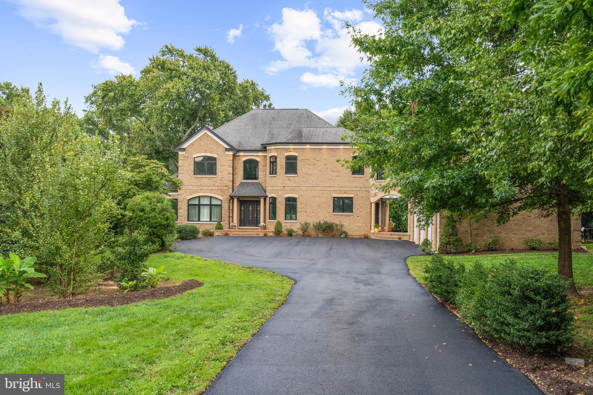 1645 Kirby Road McLean, VA 22101 - Photo 4 of 102