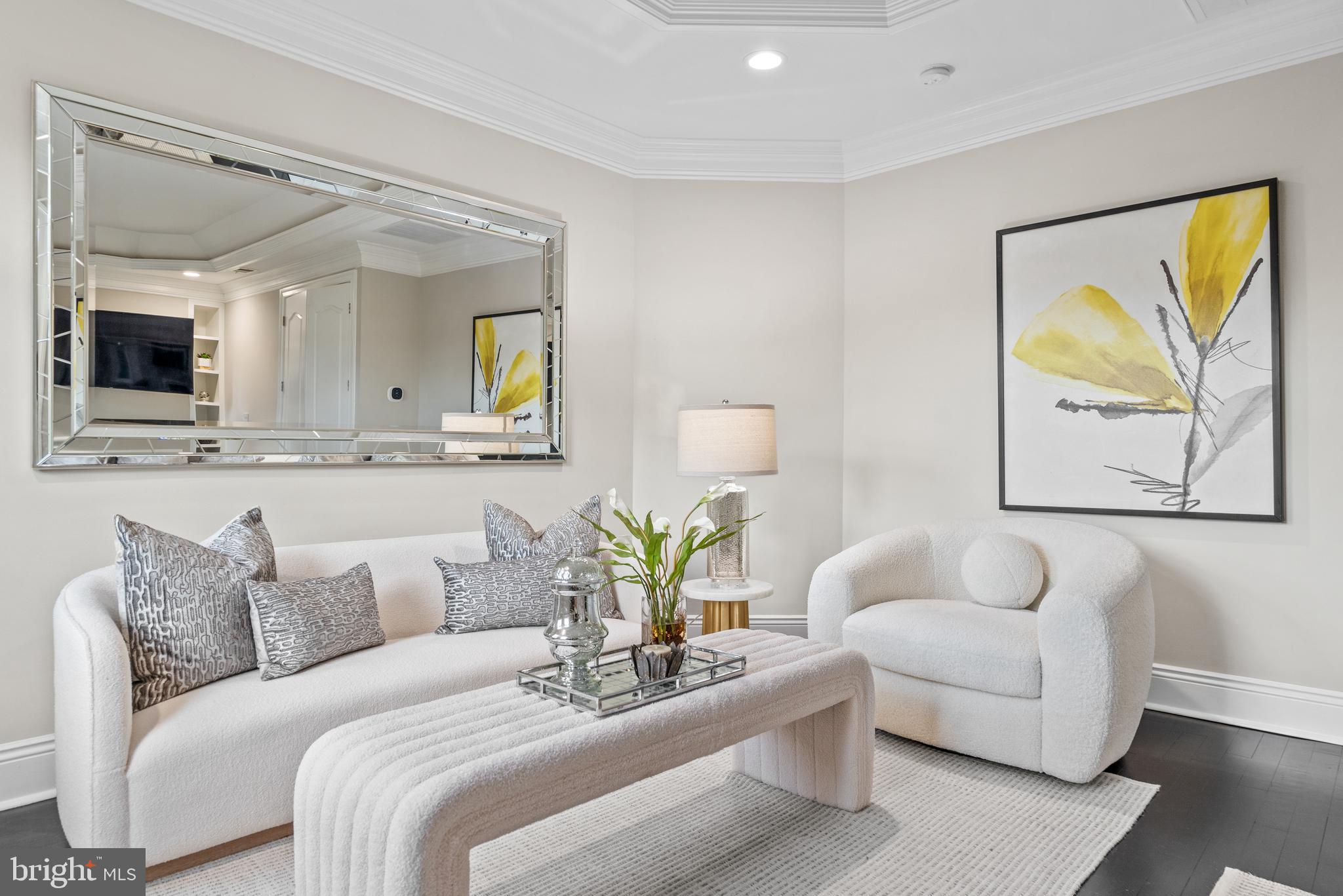 1645 Kirby Road McLean, VA 22101 - Photo 53 of 102 Sitting area in the primary bedroom