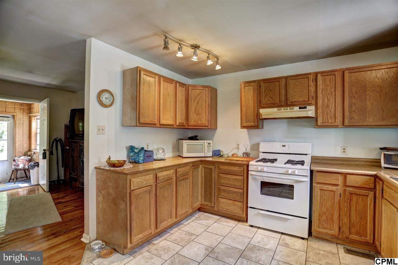 3274 Back Road Halifax, PA 17032 - Photo 6 of 25 Gallery Image 6