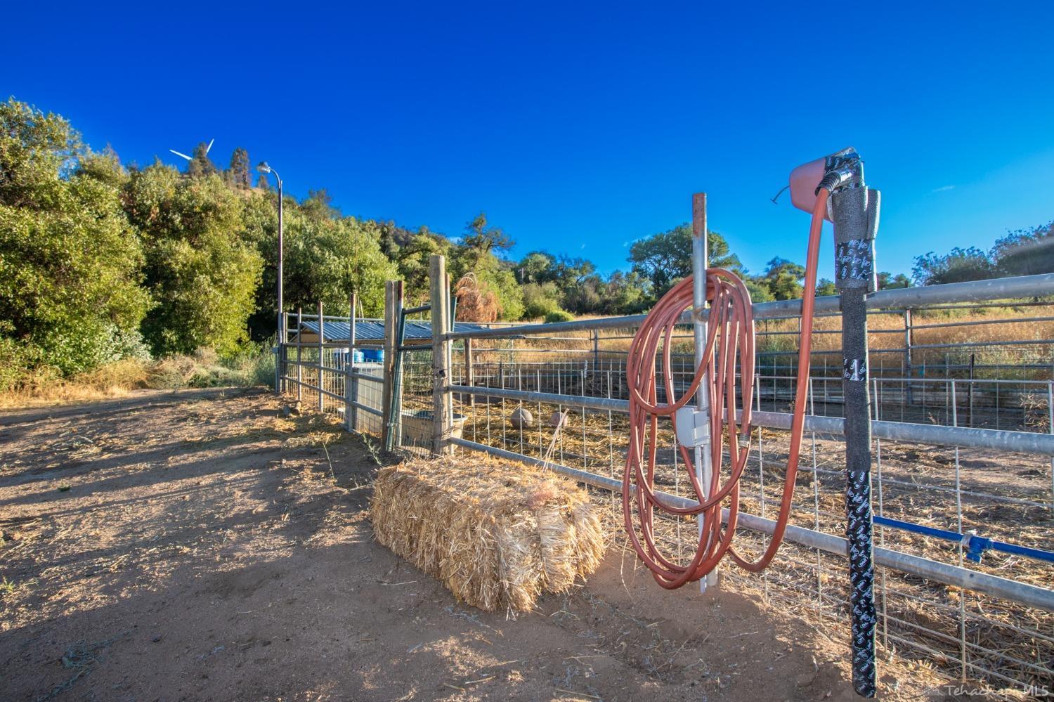 10945 Cameron Canyon Road Tehachapi, CA 93501 - Photo 52 of 75 Gallery Image 52