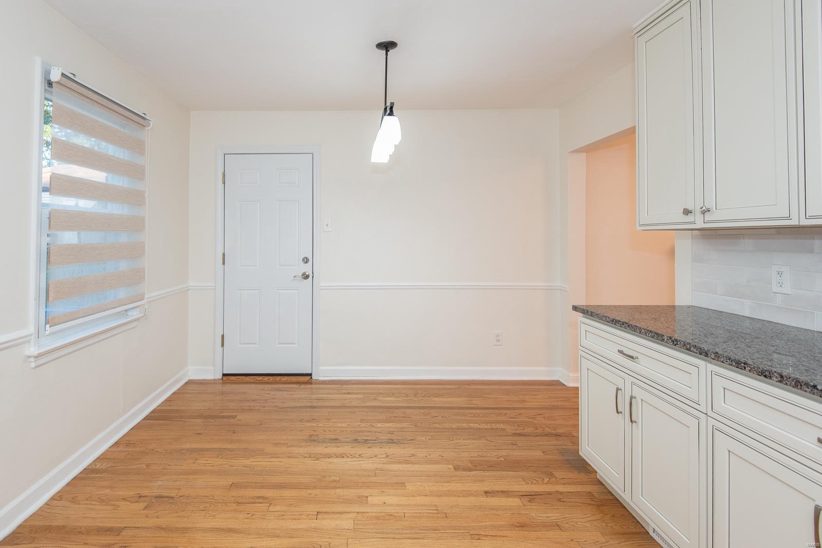 9234 Alpine Drive St. Louis, MO 63123 - Photo 17 of 40