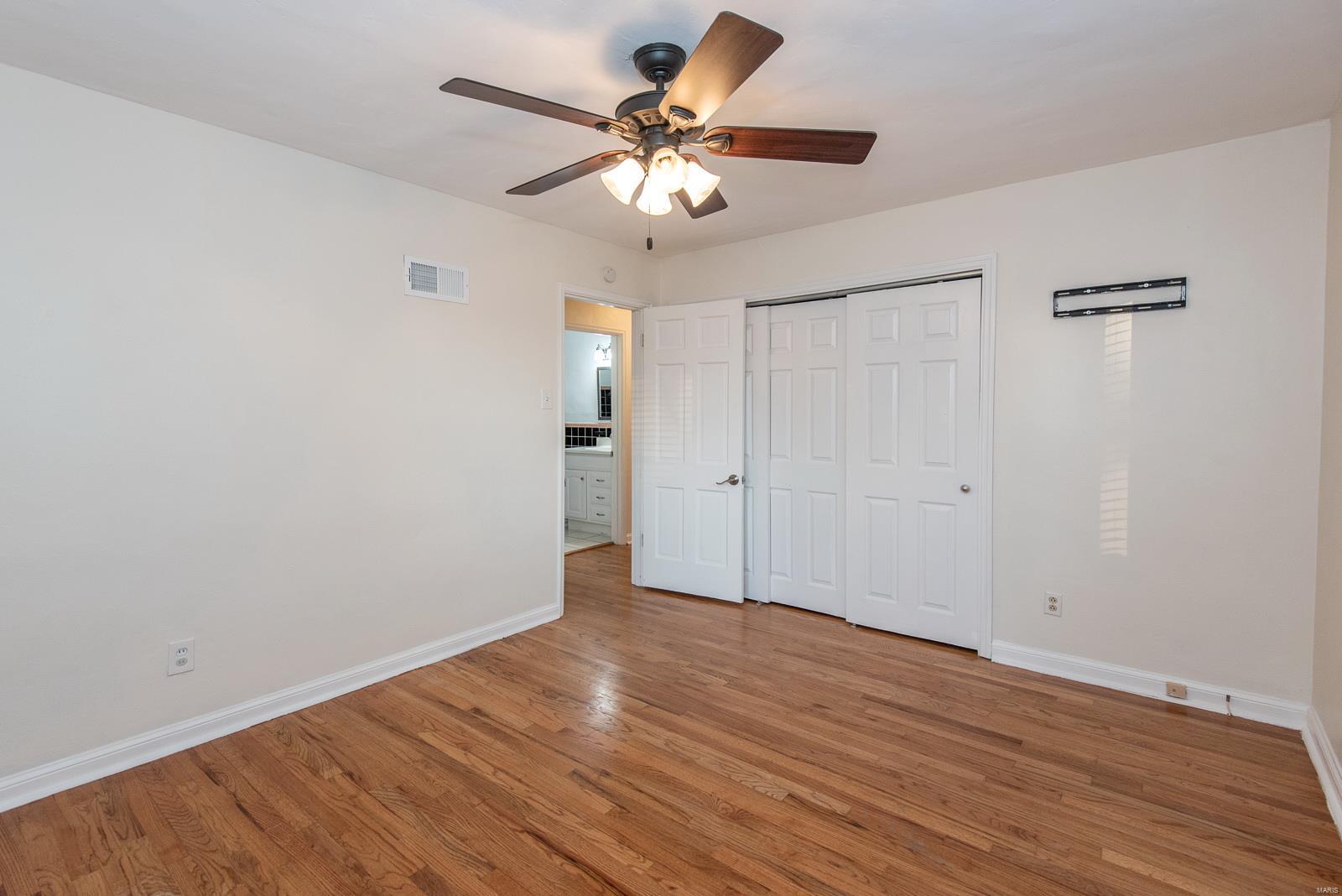 9234 Alpine Drive St. Louis, MO 63123 - Photo 18 of 40