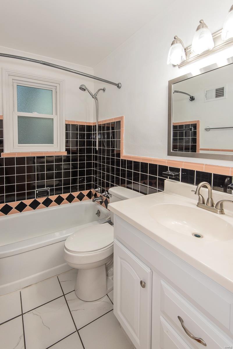 9234 Alpine Drive St. Louis, MO 63123 - Photo 22 of 40