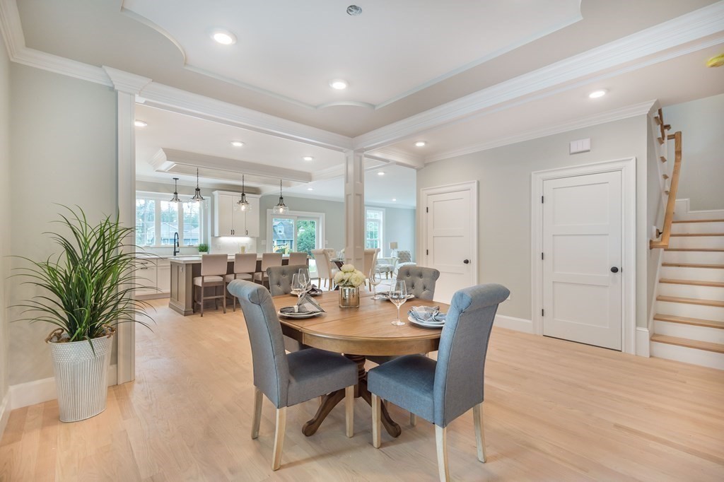 11 Montvale Road Woburn, MA 01801 - Photo 6 of 36 Gallery Image 6