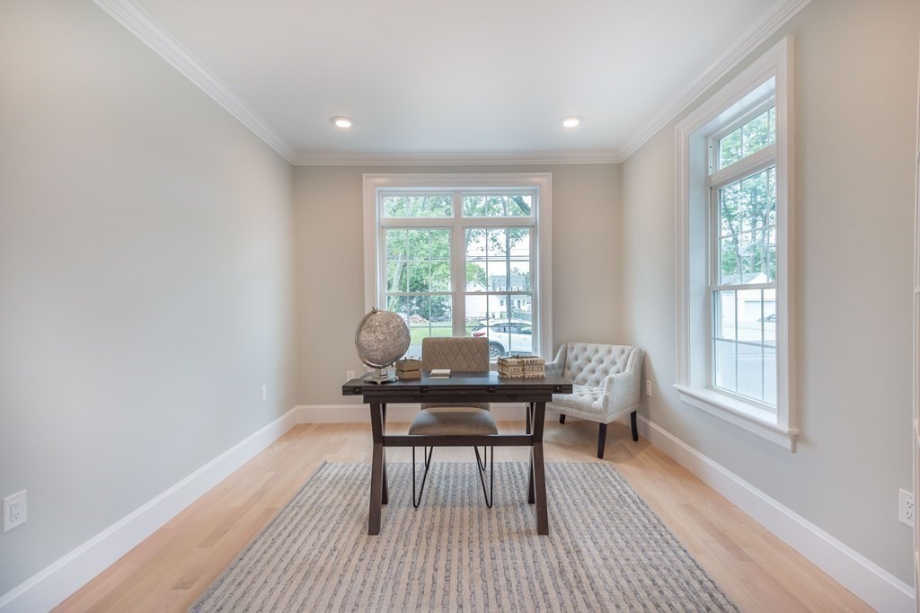 11 Montvale Road Woburn, MA 01801 - Photo 10 of 36 Gallery Image 10