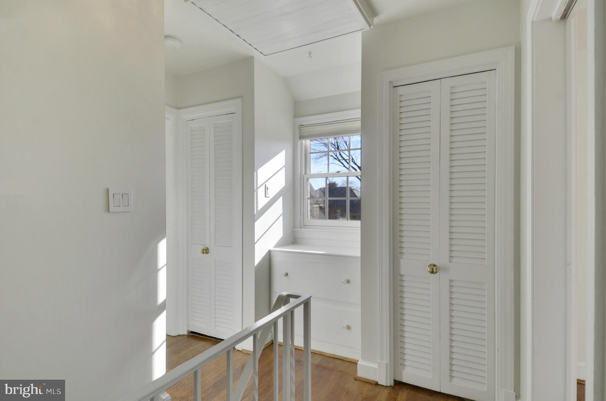1602 Roxanna Road Northwest Washington, DC 20012 - Photo 13 of 18 Interior (General)