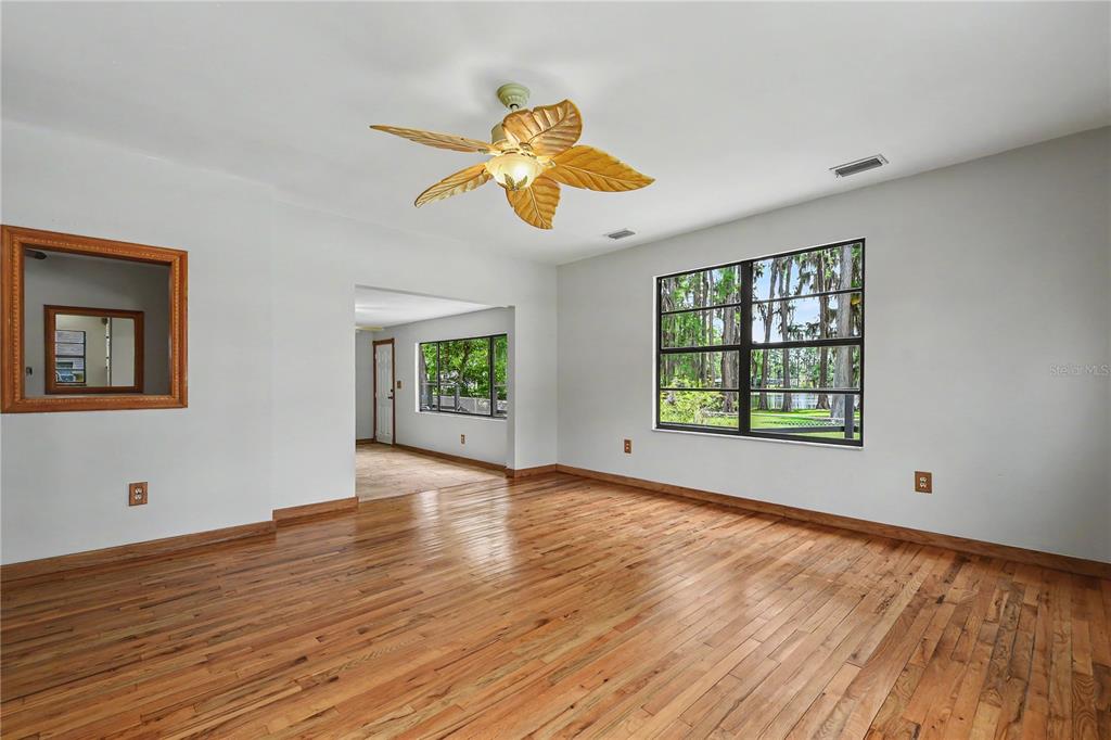 17305 Sherman Road Lutz, FL 33558 - Photo 15 of 89