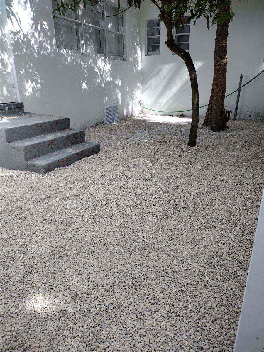 327 Northeast 55th Street, Unit STUDIO Miami, FL 33137 - Photo 10 of 11